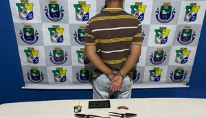 homem é preso / Foto: Reprodução: Foto PM