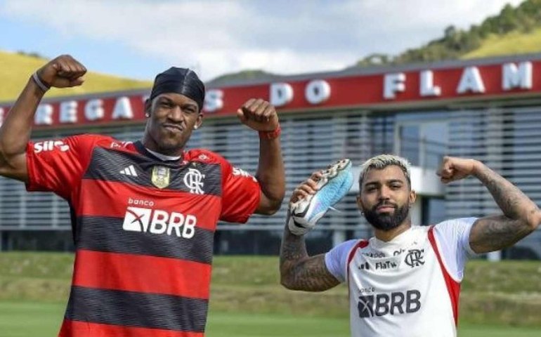 Jimmy Butler conhece futebol do Flamengo e diz que jogará basquete no clube: 'Daqui 5 anos'
