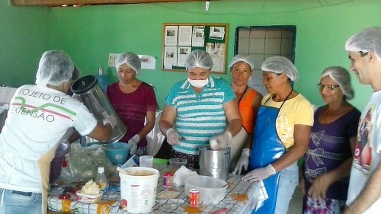 Arapiraca: Doceiras da Baixa do Capim recebem treinamento e melhorias