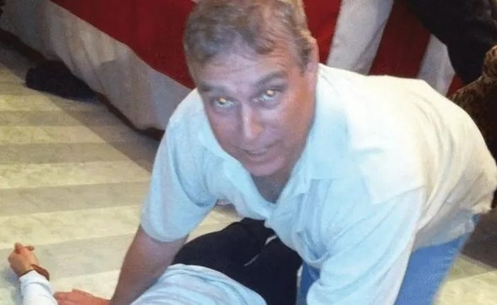 Ex-príncipe Andrew é preso no dia do aniversário