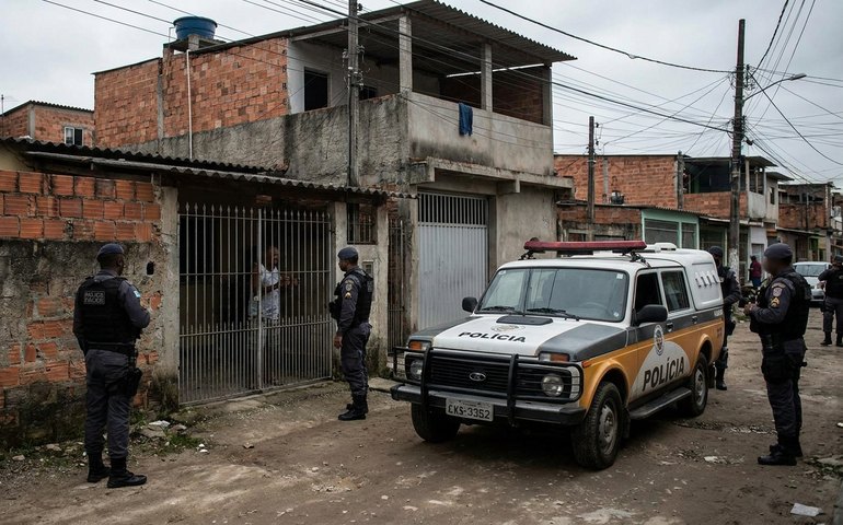 Polícia procura homem que matou ex-mulher, na Baixada Fluminense