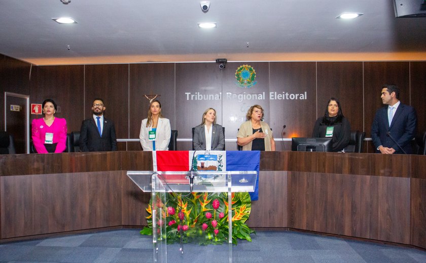 Desa. Natália Von Sohsten participa de evento  que trata sobre a participação da mulher na política