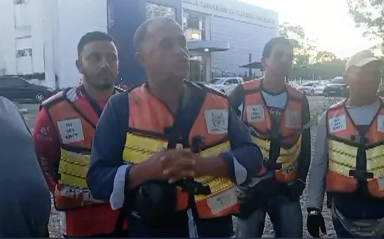 Mototaxistas cobram ponto fixo e condições dignas de trabalho na Rodoviária de Palmeira dos Índios