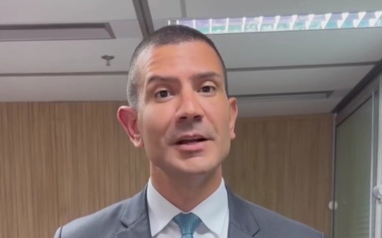 Eleito na Alerj, Douglas Ruas afirma que discutirá com Ricardo Couto e STF sobre linha sucessória no estado