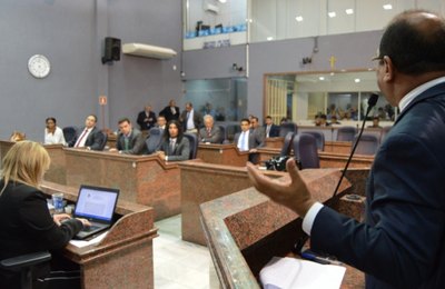 Vereadores voltam a cobrar melhor relacionamento com Executivo