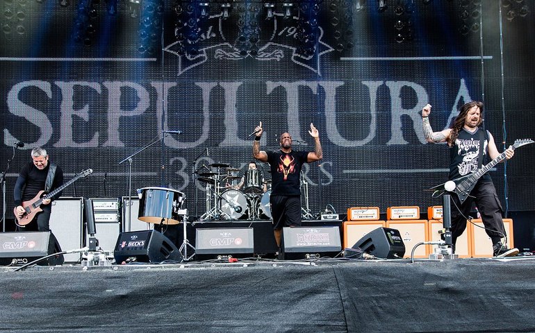 Sepultura anuncia fim da banda com turnê de despedida
