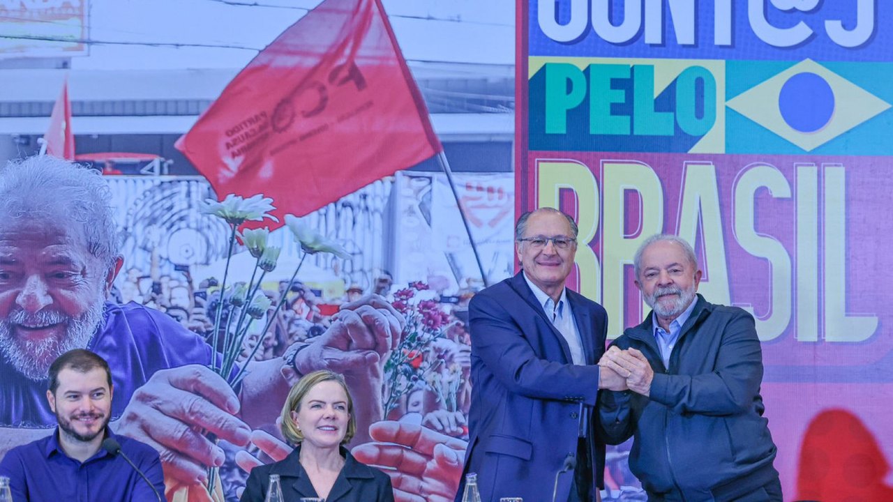 Lula defende participação da sociedade na criação de programa: “Vamos construir a casa ouvindo as pessoas”