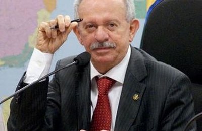 Biu de Lira lidera intenções de votos na Barra e melhora avaliação da prefeitura