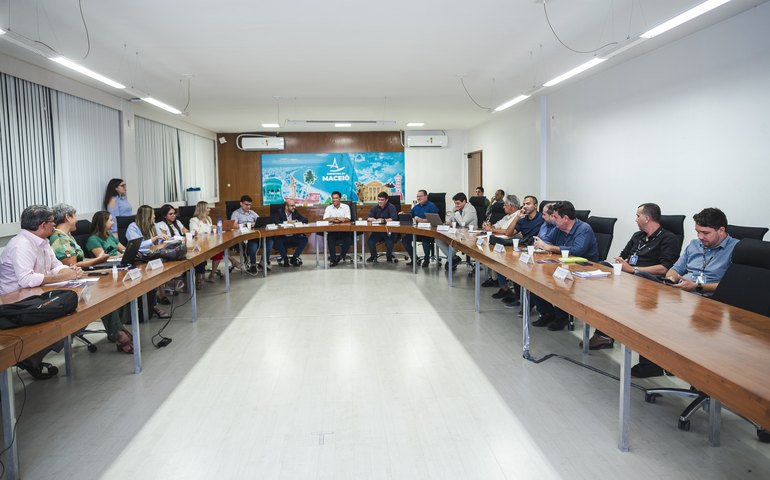 Estudos sobre rede de drenagem em Maceió avançam em reunião Conselho PPE/MCZ