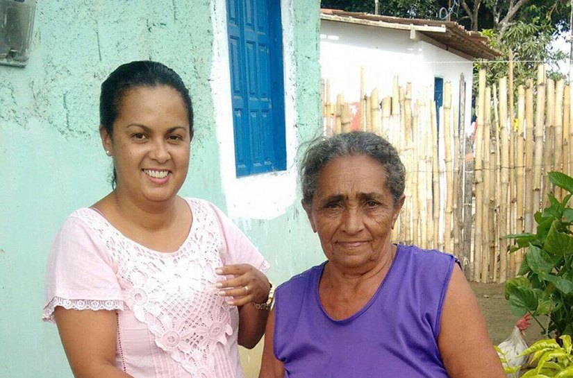 Usuários do CREAS Atalaia são contemplados com feijão e macaxeira