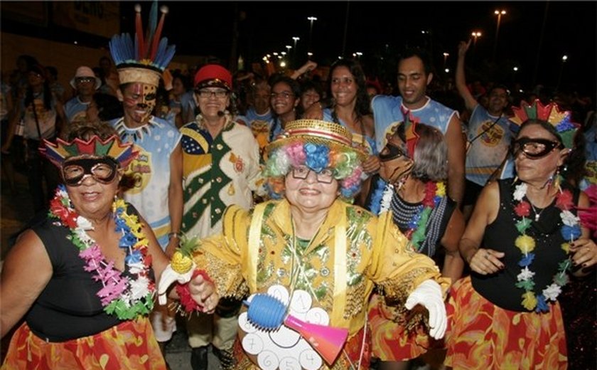 &#8216;IZP na Folia&#8217; conta história do Bloco Maluco Beleza