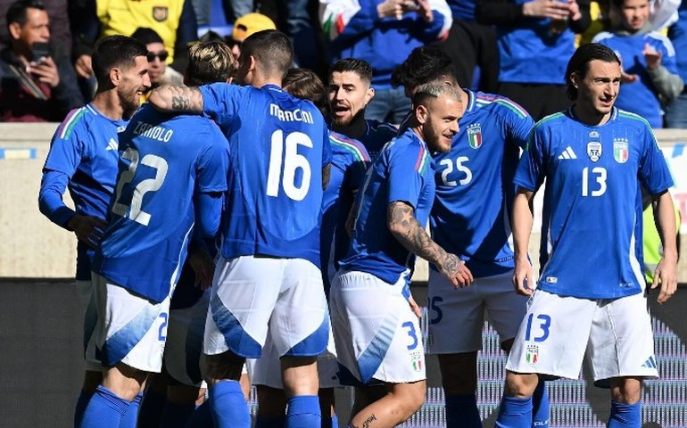 Itália segura pressão no final e derrota o Equador em amistoso nos Estados Unidos