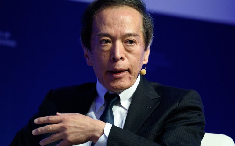 Presidente do BoJ diz que instituição seguirá 'pacientemente' com o relaxamento monetário