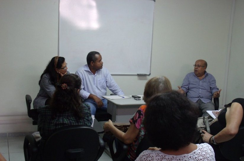 Semtabes reúne representantes de grupos da Economia Solídária