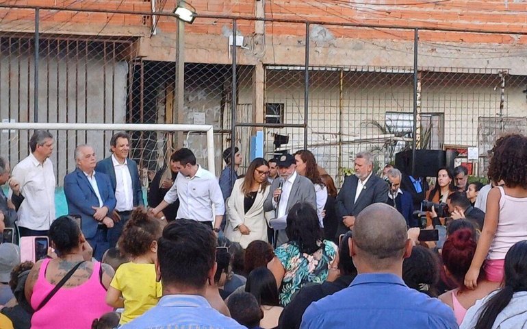 Lula anuncia acordo para reassentamento da Favela do Moinho e critica governo Tarcísio (VÍDEO)