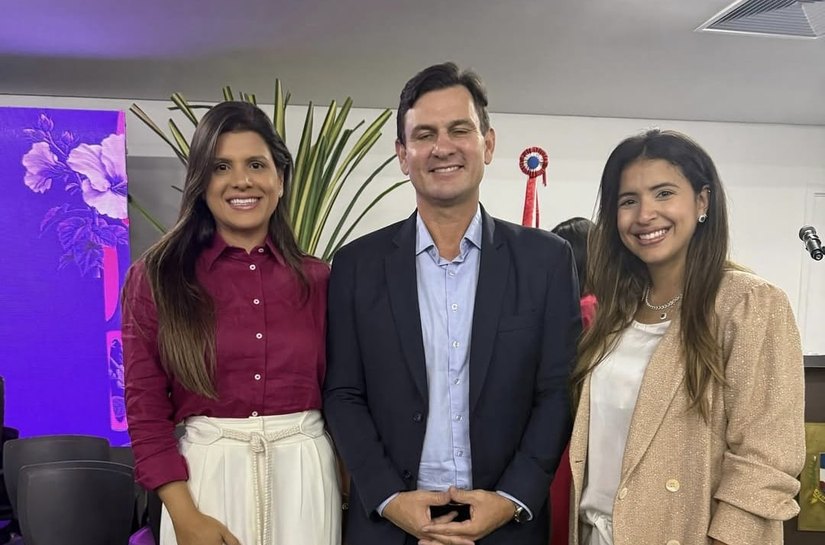 Prefeita Marcela Gomes prestigia lançamento da política pública Alagoas Lilás pelo governo do Estado