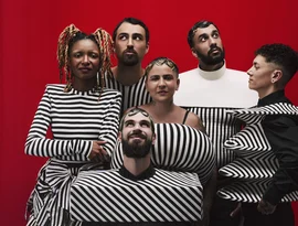 Banda Lamparina lança álbum Delírio Coletivo no Cine Joia
