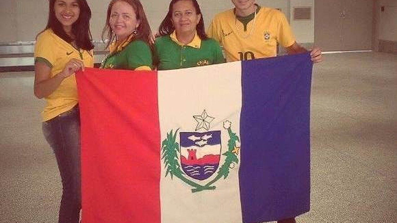 Estudantes da rede estadual homenageiam Mário Quintana em Semana Literária