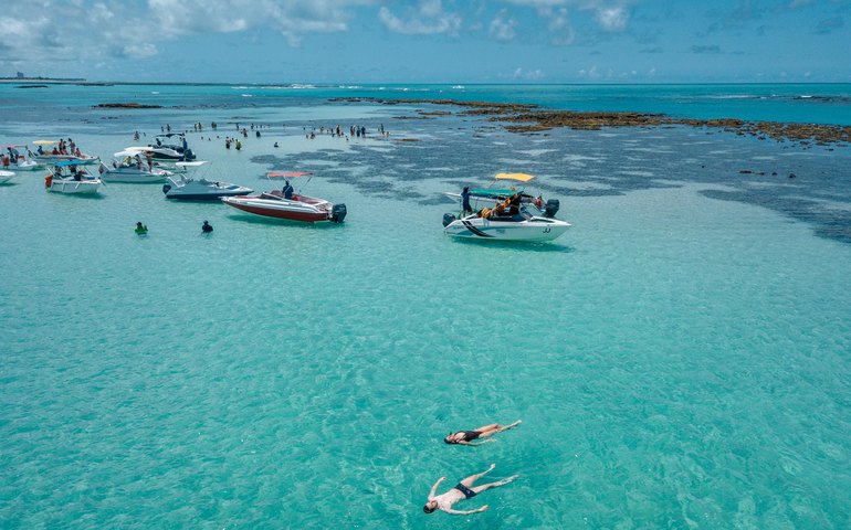 Após evento captado da Setur, imprensa especializada destaca o Destino Alagoas em revista