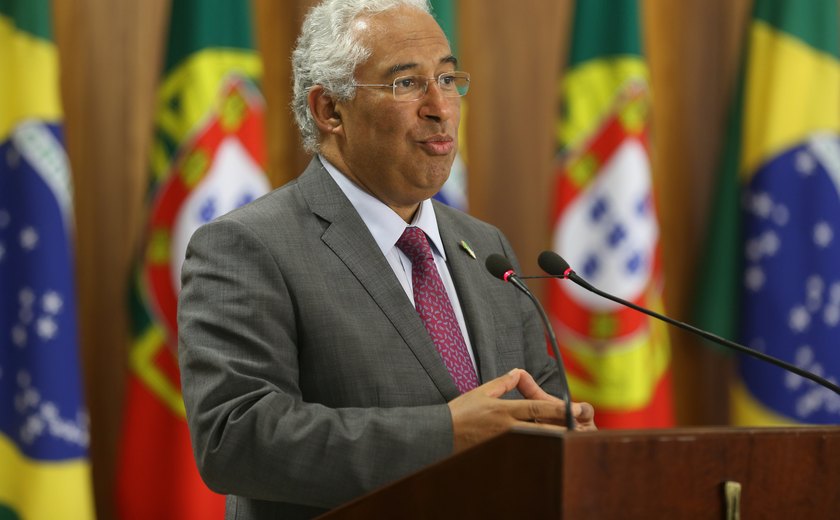 Após renunciar, primeiro-ministro de Portugal é suspeito de prevaricação