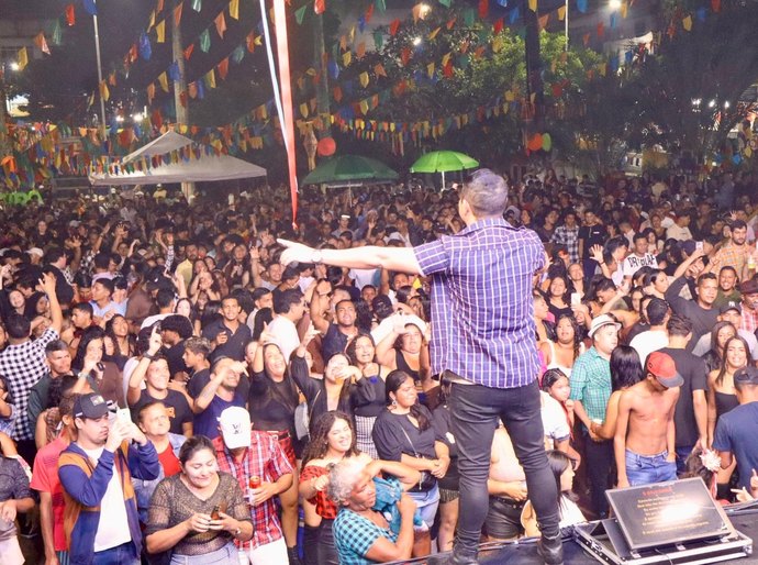 Forrozão Baby Som, Supapo e Danielzinho agitam a noite de São João em Palmeira