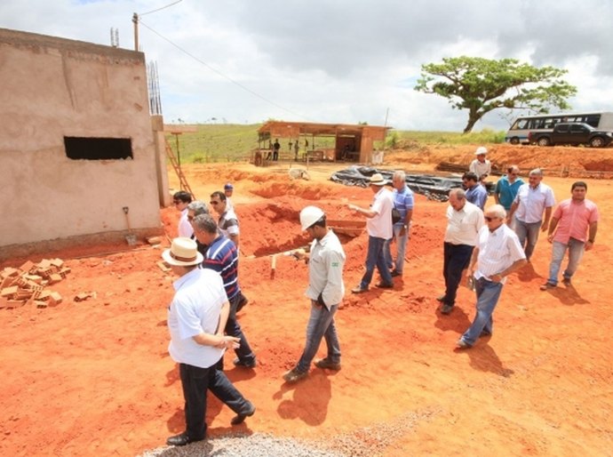 MP/AL autoriza o reinício das obras do Matadouro Regional de Viçosa