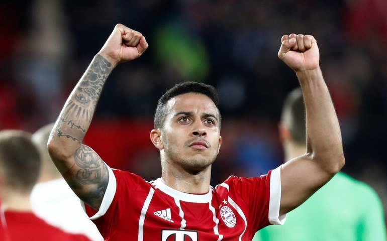 Liverpool se acerta com o Bayern de Munique e contrata Thiago Alcântara