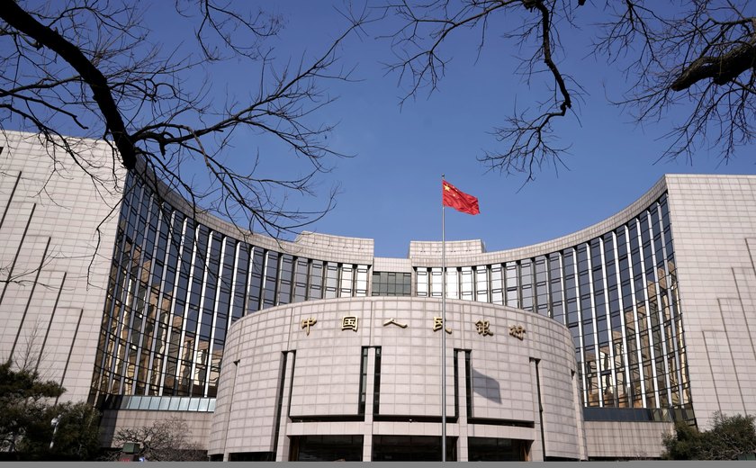 China: PBoC injeta 100 bilhões de yuans no mercado com operações repo reversas