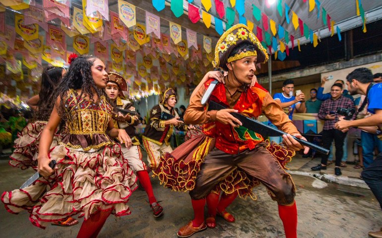 Prefeitura disponibiliza acervo que reúne imagens do maior São João Comunitário do Brasil