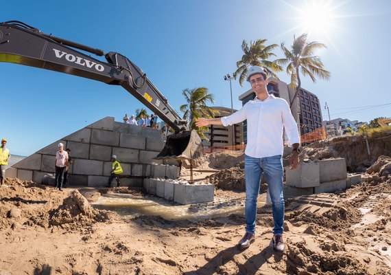 Com 65% de aprovação, JHC é um dos prefeitos mais bem avaliados das capitais do Nordeste
