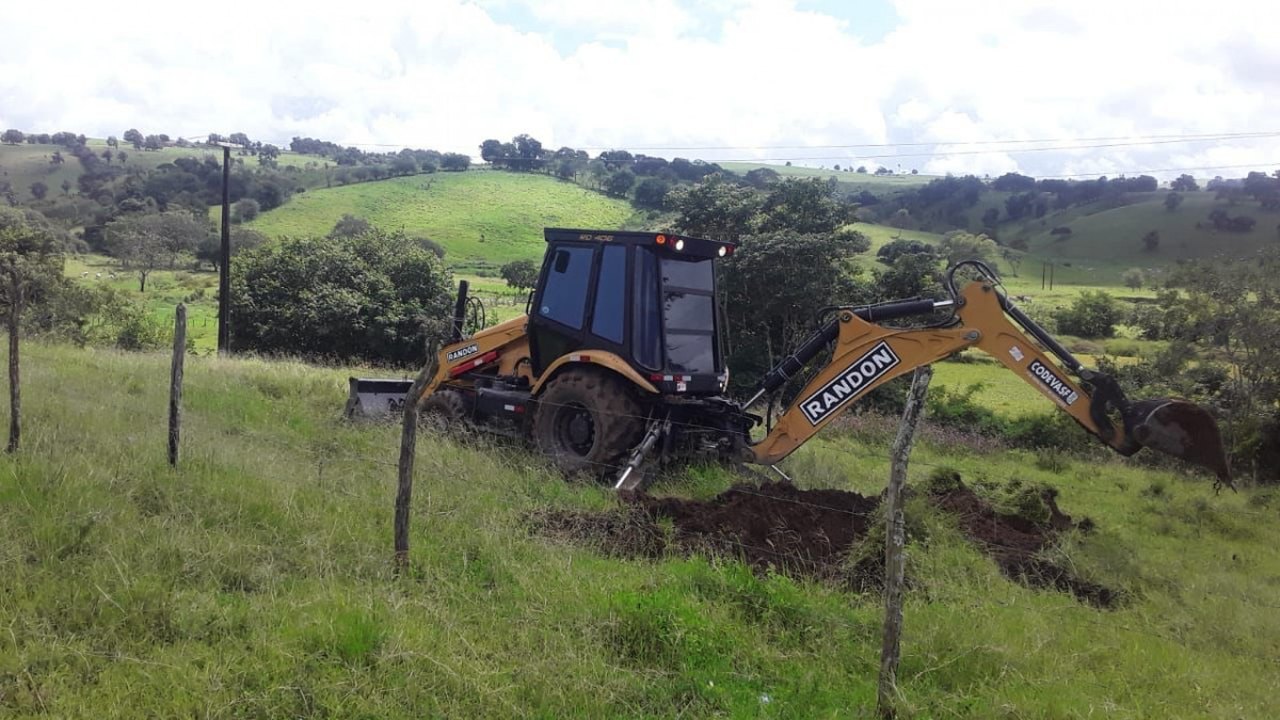 Prefeitura de Anadia segue com trabalho permanente de auxílio aos pequenos agricultores