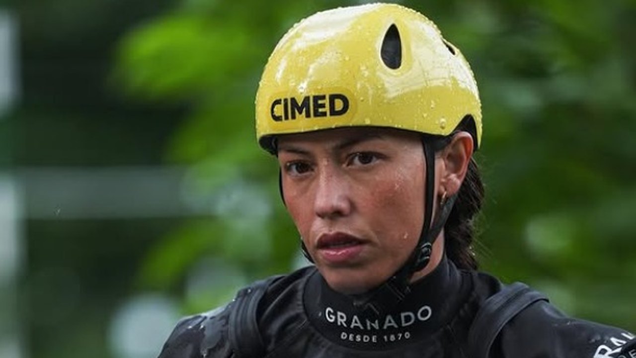 Ana Sátila conquista medalha de ouro na Copa do Mundo de canoagem slalom
