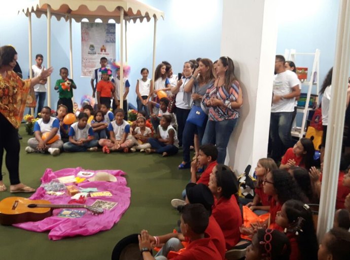 Alunos da rede municipal mostram cultura popular no Maceió Shopping
