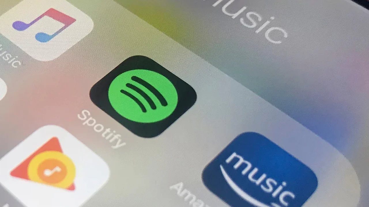 Spotify exclui 500 mil reproduções de música que chegou ao topo por suspeitas de apostas