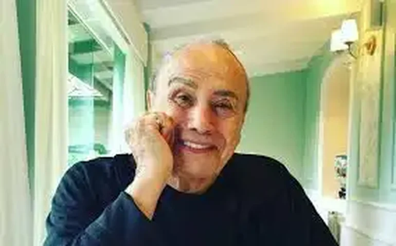 Stênio Garcia alega abandono e processa as filhas em causa milionária