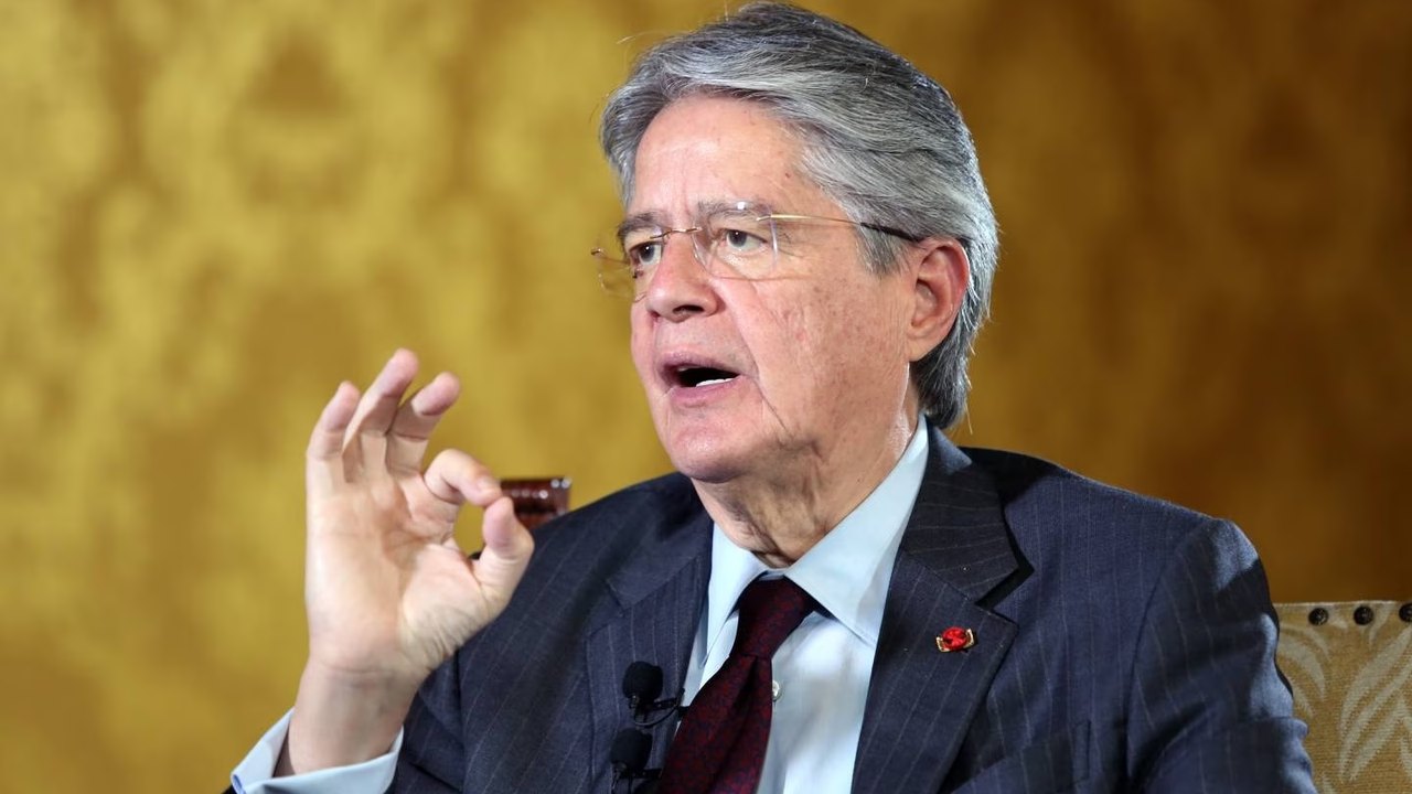 Congresso do Equador autoriza abertura de impeachment de Lasso