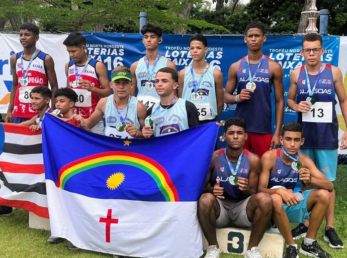 + Atletas: Estudantes de Coruripe sobem ao pódio em competição Norte/Nordeste