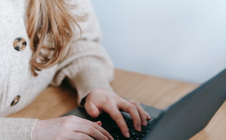 Curso on-line auxilia mulheres a construir uma nova história