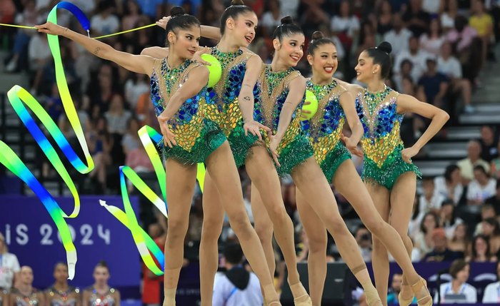 Ginástica rítmica do Brasil se despede de Paris na nona colocaçãoGinástica rítmica do Brasil se despede de Paris na nona colocação