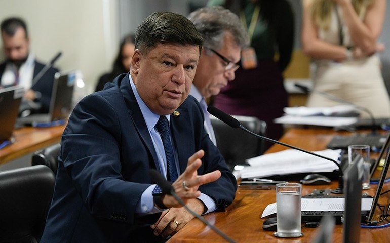 CPMI: Carlos Viana critica decisão de André Mendonça de liberar testemunhas