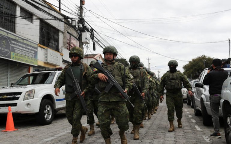 Equador prendeu pelo menos 40 pessoas por terrorismo na última semana
