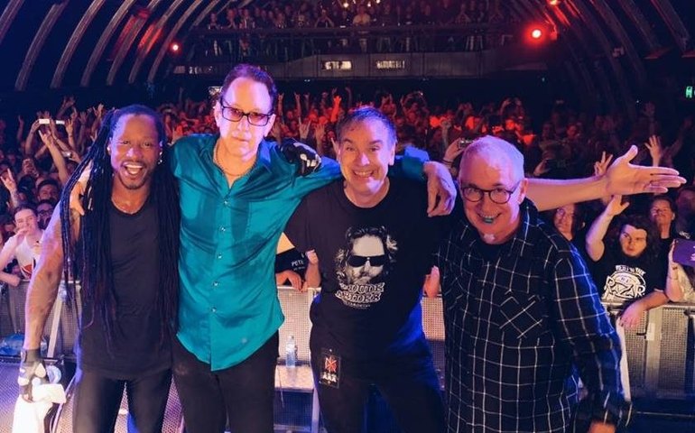 Dead Kennedys cancela turnê no Brasil