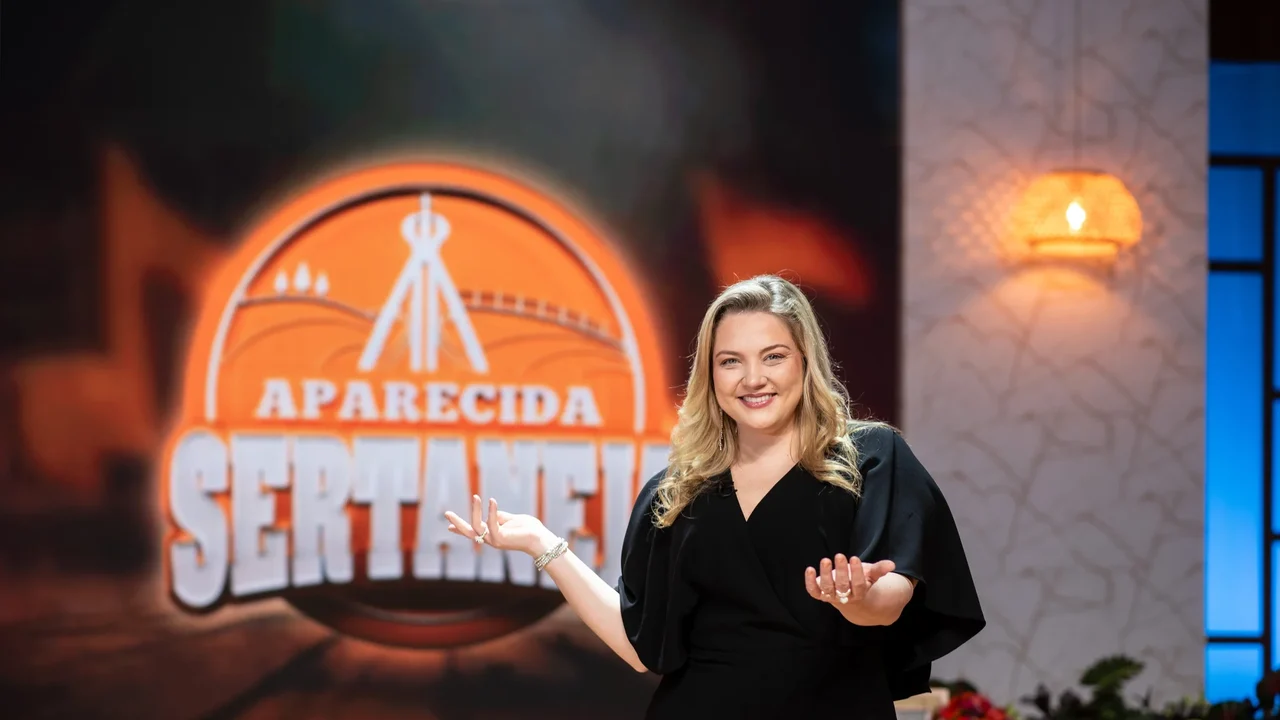 Dupla Júlia e Rafaela se apresenta no Aparecida Sertaneja