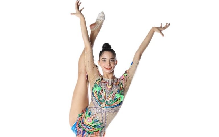 Victória Borges sofre lesão no aquecimento e conjunto fica fora da final na ginástica rítmica