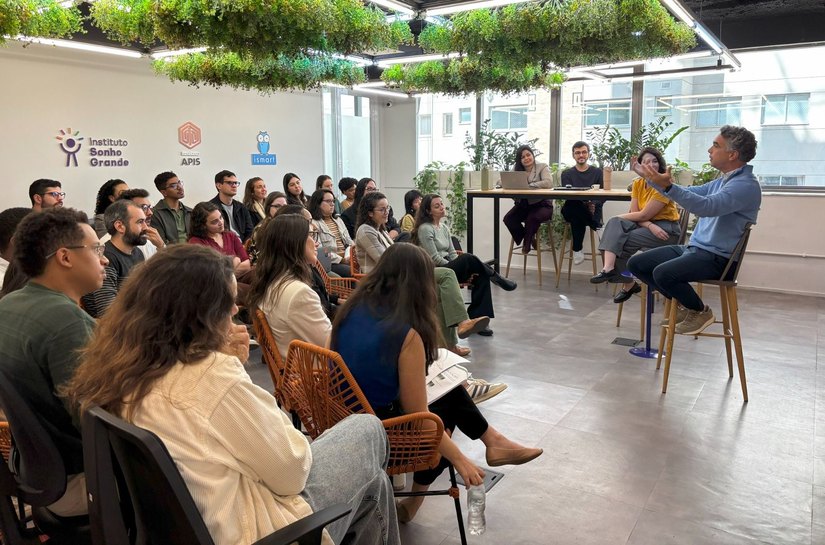 Rafael Brito visita Instituto Sonho Grande (SP) e destaca avanços com a aprovação do SUS da Educação