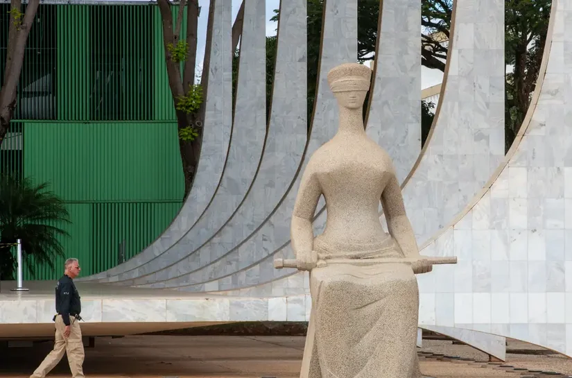 Defesa de Jair Bolsonaro volta a pedir prisão domiciliar