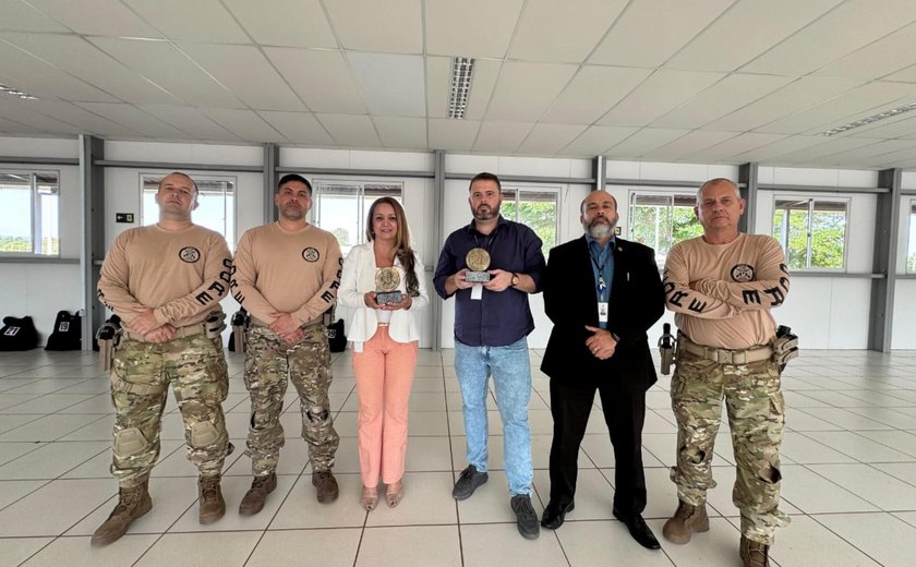 Polícia Civil homenageia autoridades pelo apoio a curso de operações especial