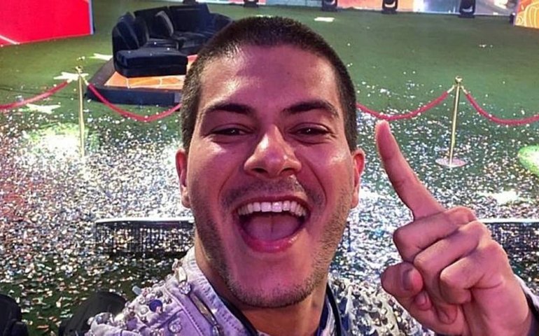 ‘BBB 22’: Arthur Aguiar comemora um mês de sua vitória no reality show