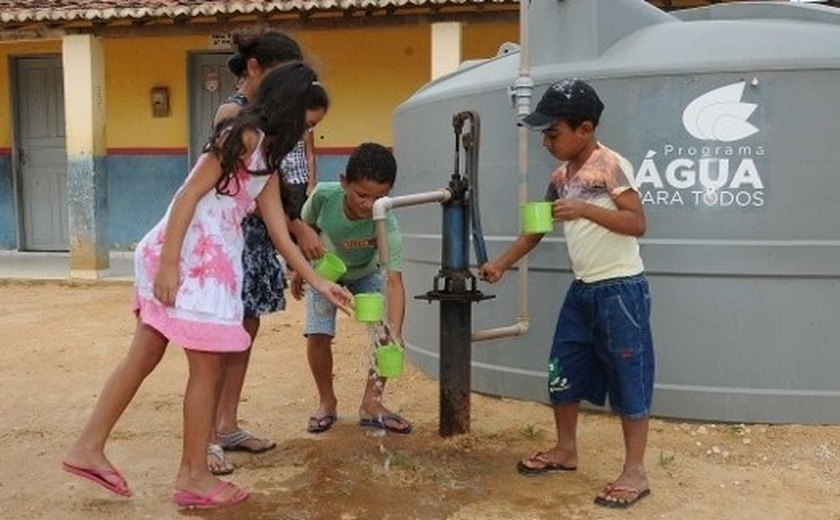 Estado beneficiará 9.451 famílias alagoanas com o Programa Água para Todos