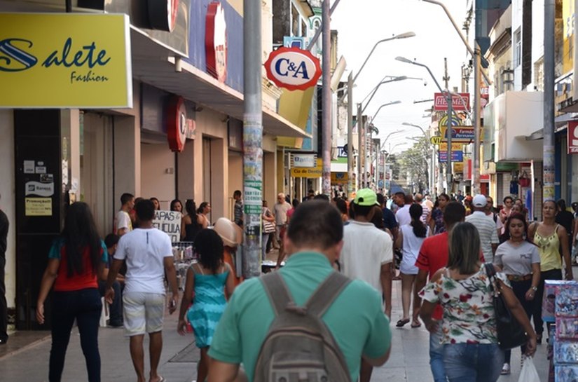 Shoppings e supermercados abrirão no Dia da Emancipação de Alagoas